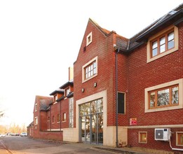 High St, Bourn for rent Primary Photo- Image 1 of 9