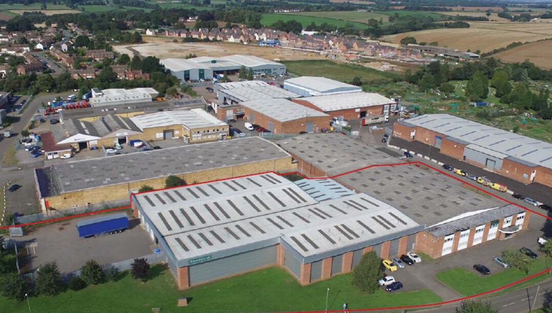 2-10 Baron Ave, Earls Barton for sale Primary Photo- Image 1 of 1