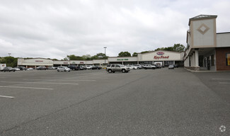 More details for 349-411 Horseblock Rd, Farmingville, NY - Retail for Rent