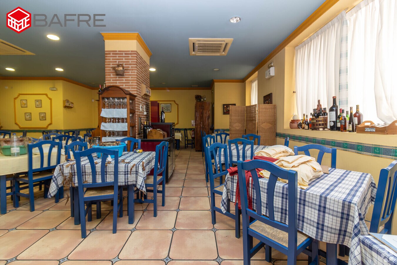 San Sebastián de los Reyes, MAD 28701 - - - Interior Photo - Image 1 of 8