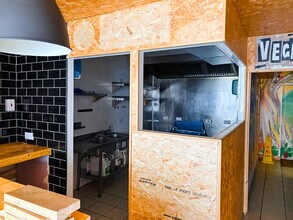 244A London Rd, Waterlooville to rent Interior Photo- Image 2 of 3