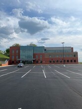 11800 Old Bluff Rd, Columbia, IL for rent Building Photo- Image 1 of 2