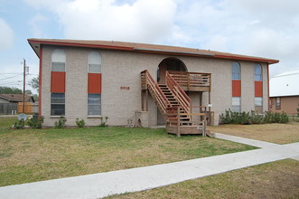 3618 Crestbrook Ct, Corpus Christi, TX for sale Primary Photo- Image 1 of 3