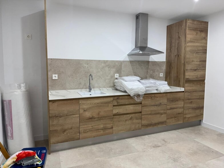 Build-to-Rent in Santa Coloma de Gramenet, Barcelona for sale - Interior Photo - Image 1 of 12