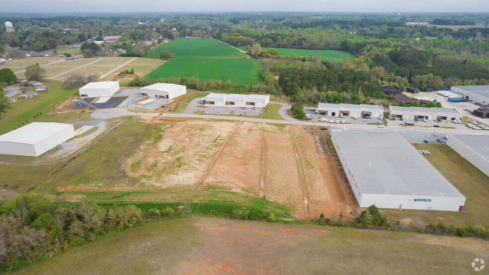 260 Corinth Ave, Dunn, NC for rent - Aerial - Image 2 of 4