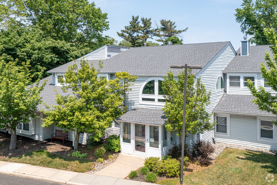 375 N Kings Hwy, Cherry Hill, NJ for sale - Building Photo - Image 1 of 1