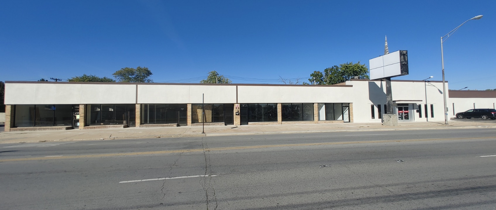 10224 S Kedzie Ave, Chicago, IL to rent Building Photo- Image 1 of 6