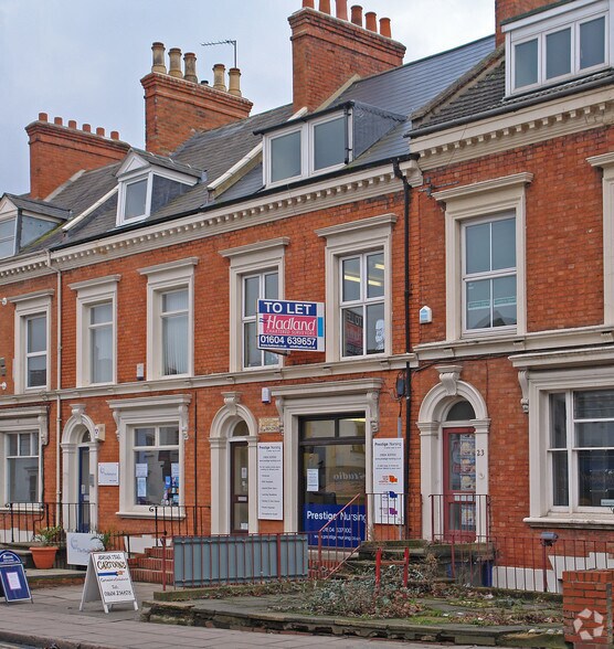 22 York Rd, Northampton to rent - Building Photo - Image 3 of 5