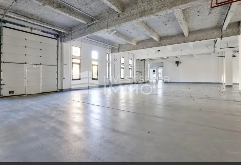 Light Industrial in Évry-Courcouronnes to rent Interior Photo- Image 1 of 3