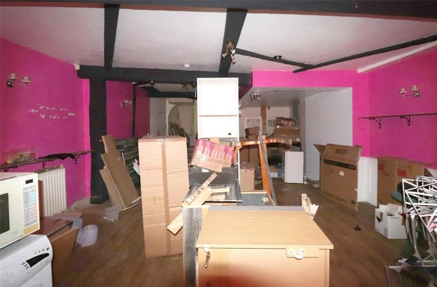 18 South St, Torrington for sale - Building Photo - Image 2 of 11