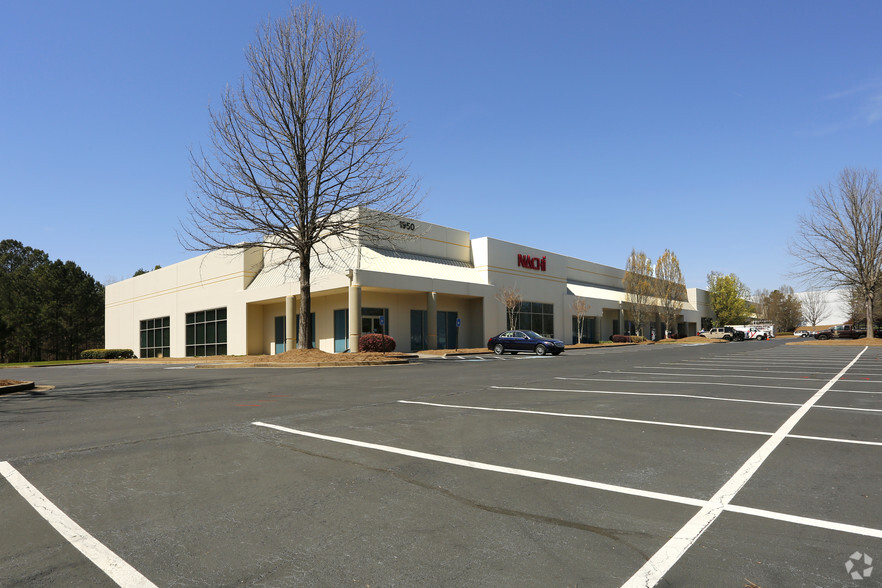 1950 Evergreen Blvd, Duluth, GA for sale - Primary Photo - Image 1 of 1