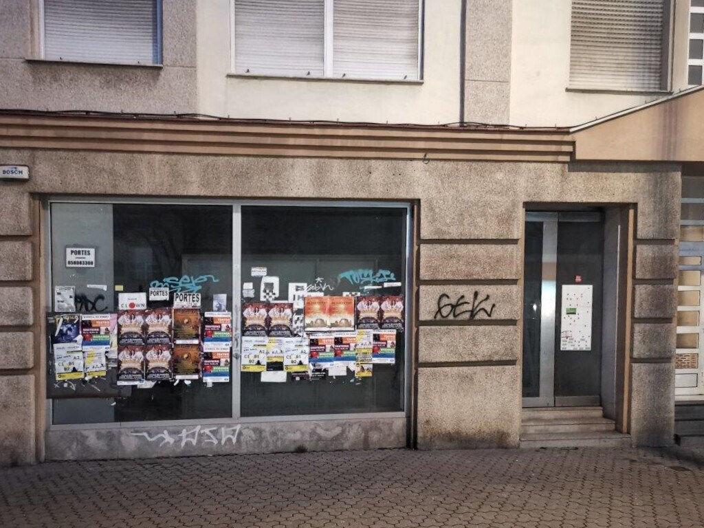 Sevilla, SEV 41003 - Unit - -  - Interior Photo - Image 1 of 5