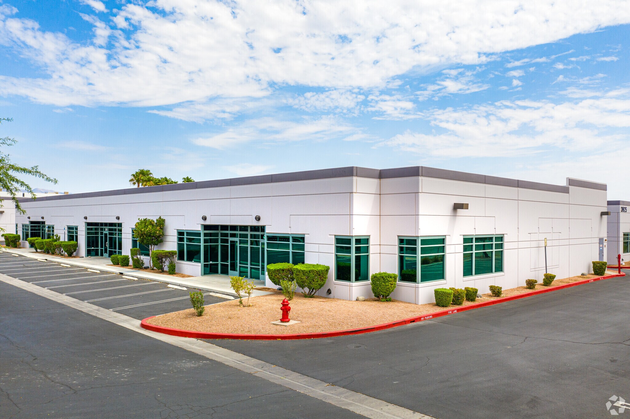 3925 W Cheyenne Ave, North Las Vegas, NV for sale Primary Photo- Image 1 of 1