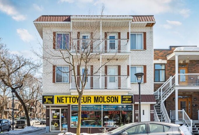 2544-2548 Rue Saint-Zotique E, Montréal, QC for sale Primary Photo- Image 1 of 1