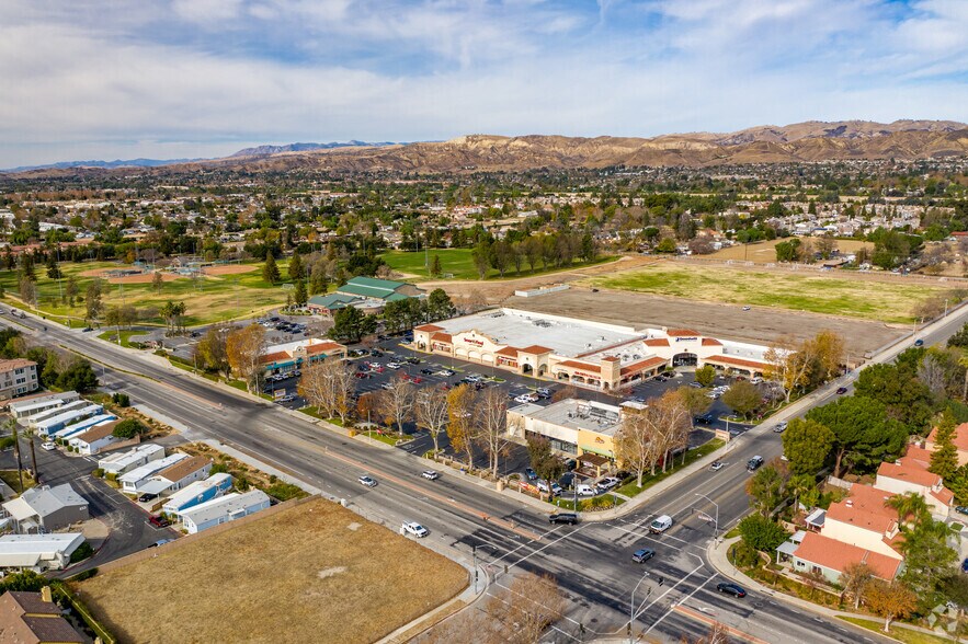 5197 E Los Angeles Ave, Simi Valley, CA for rent - Aerial - Image 1 of 19