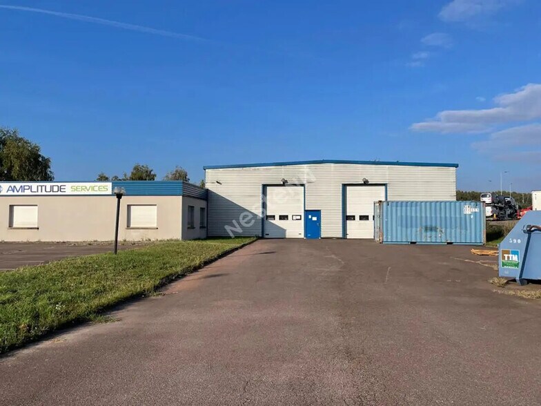 Industrial in Saint-Avold for sale - Building Photo - Image 3 of 19