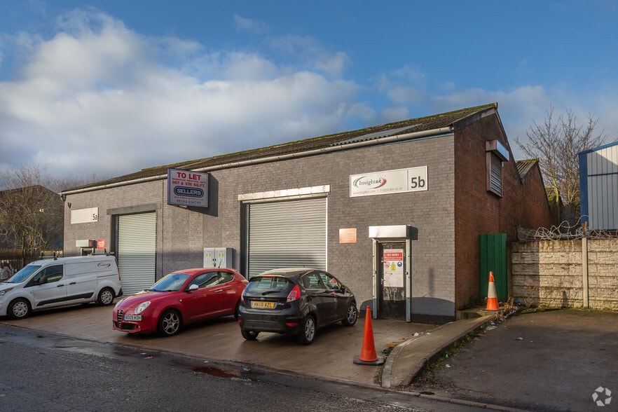 Thornleigh Trading Estate, Dudley to rent - Primary Photo - Image 1 of 2