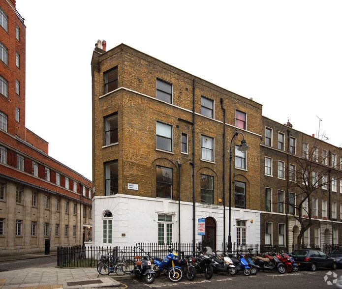 1 Doughty St, London to rent - Building Photo - Image 3 of 9