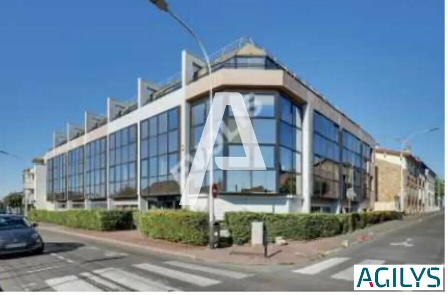 Office in Gentilly to rent - Building Photo - Image 1 of 8