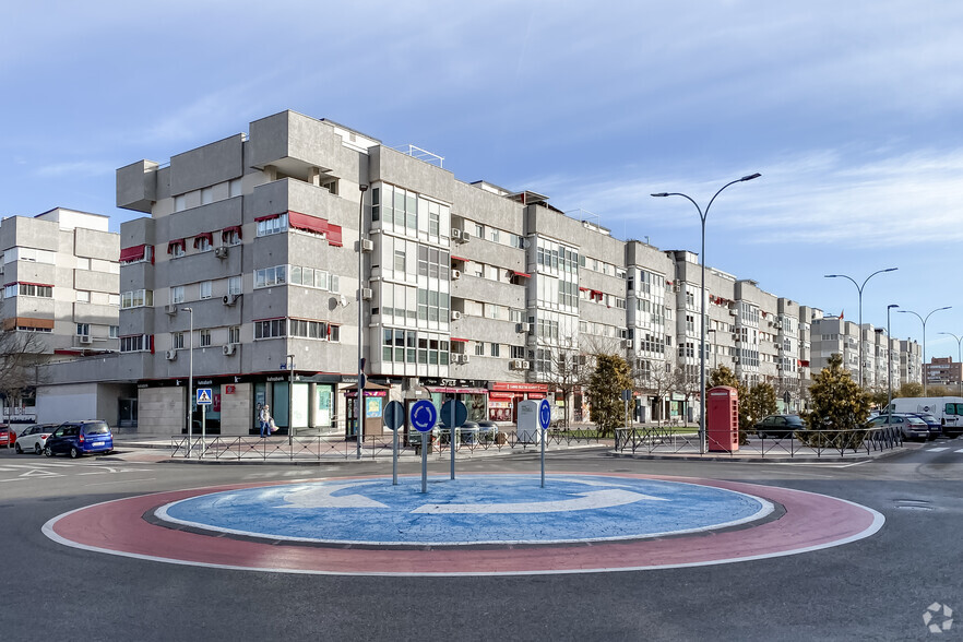 Plaza Europa, 1, Torrejón De Ardoz, Madrid for sale - Primary Photo - Image 1 of 2