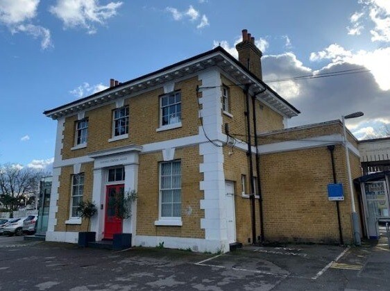 Burlington Ln, London for sale Primary Photo- Image 1 of 1