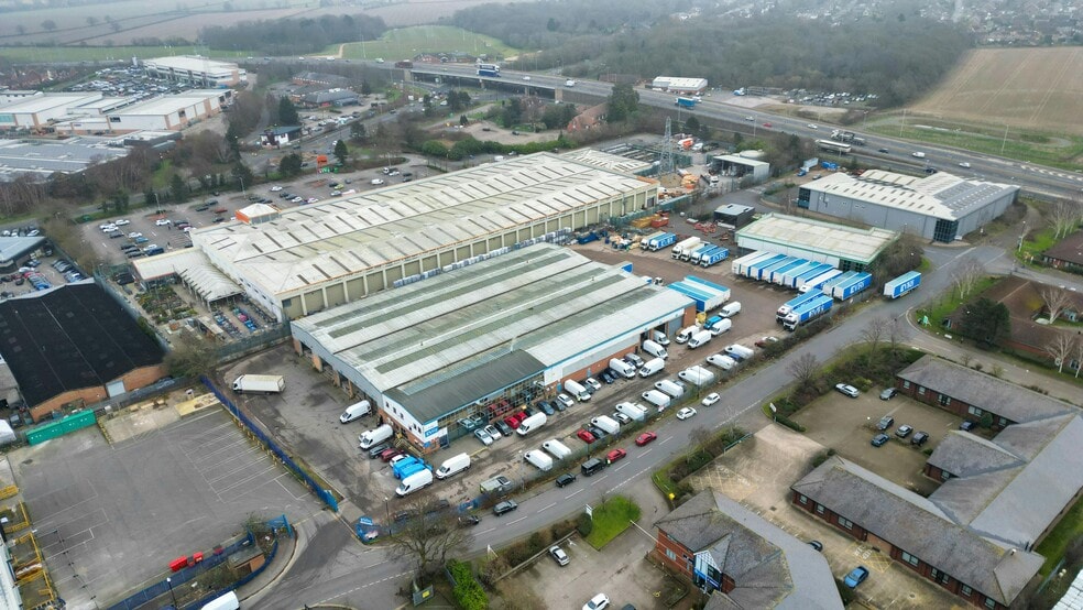 Progress Way, Coventry to rent - Building Photo - Image 3 of 28