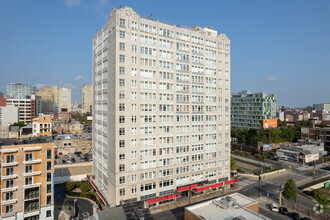 1100 Vine St, Philadelphia, PA for sale Primary Photo- Image 1 of 6