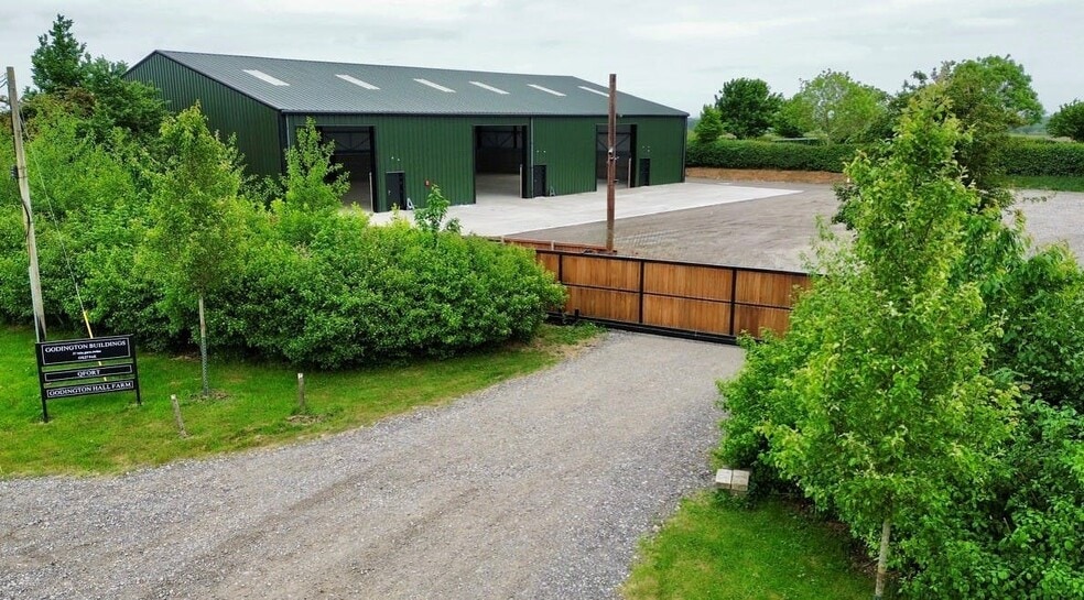 Unit A, Godington Buildings, Bicester to rent - Building Photo - Image 2 of 9