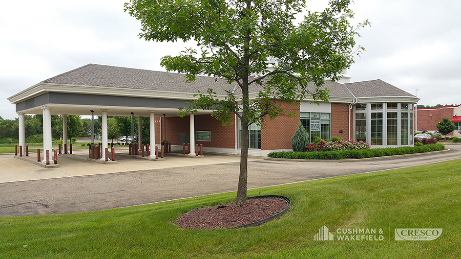 1011 E Aurora Rd, Macedonia, OH for rent - Building Photo - Image 3 of 12