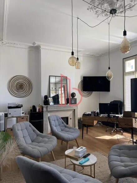 Office in Bègles to rent - Interior Photo - Image 2 of 6