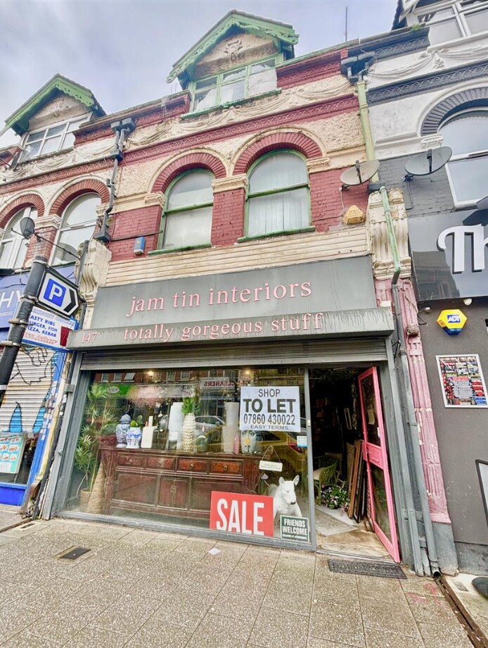 147-149 Hamlet Court Rd, Westcliff On Sea for sale Primary Photo- Image 1 of 1