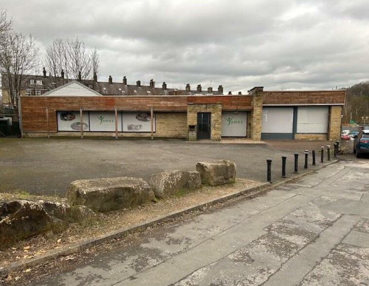 Frizinghall Rd, Bradford, BD9 4JB Highfield Garage UK