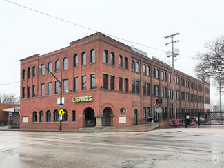 More details for 2900 Detroit Ave, Cleveland, OH - Office for Sale