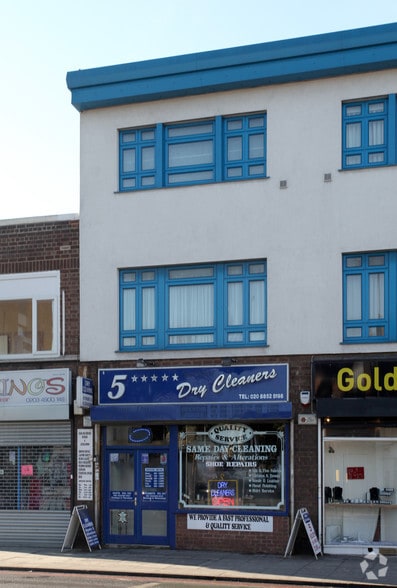 6 Burnt Ash Rd, London to rent - Building Photo - Image 2 of 3