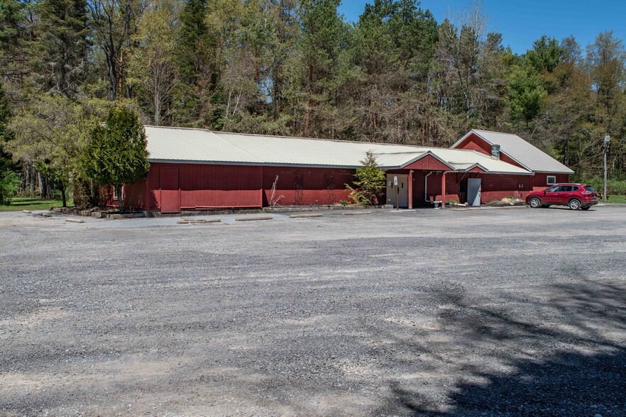 11770 Obrien Rd, Forestport, NY for sale - Primary Photo - Image 1 of 25