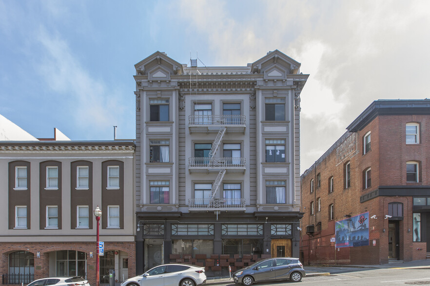 373-377 Broadway St, San Francisco, CA for rent - Building Photo - Image 2 of 27