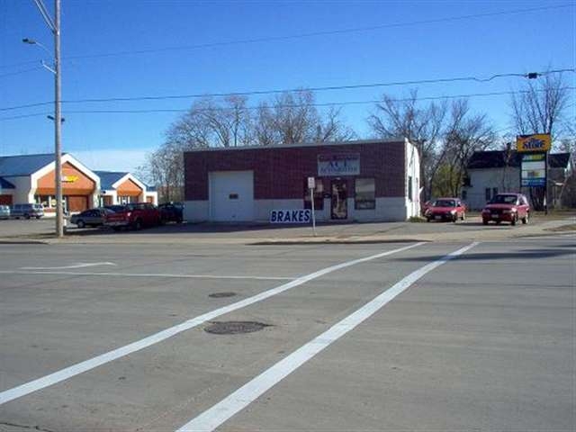 233 W Clark St, Stevens Point, WI for sale - Primary Photo - Image 1 of 1