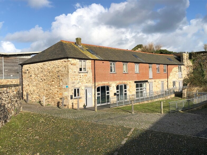 Foundry Ln, Hayle to rent - Building Photo - Image 2 of 2
