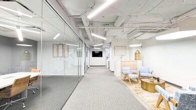 1425 K St NW, Washington, DC to rent Interior Photo- Image 2 of 24