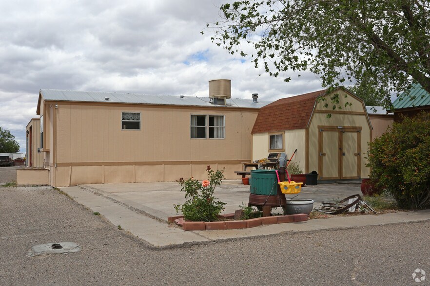 2371 Aztec Rd NE, Albuquerque, NM for sale - Primary Photo - Image 1 of 1