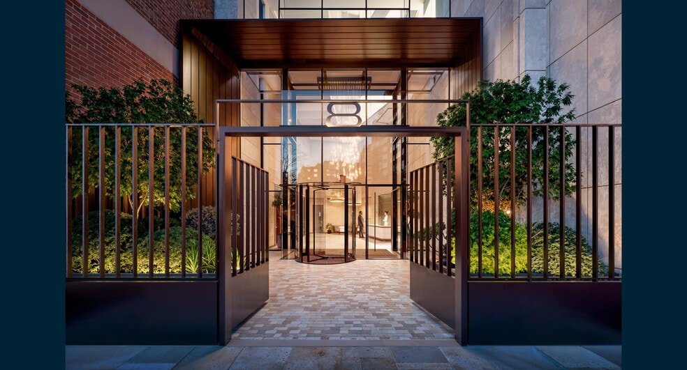 8 Lancelot Pl, London to rent - Building Photo - Image 2 of 5