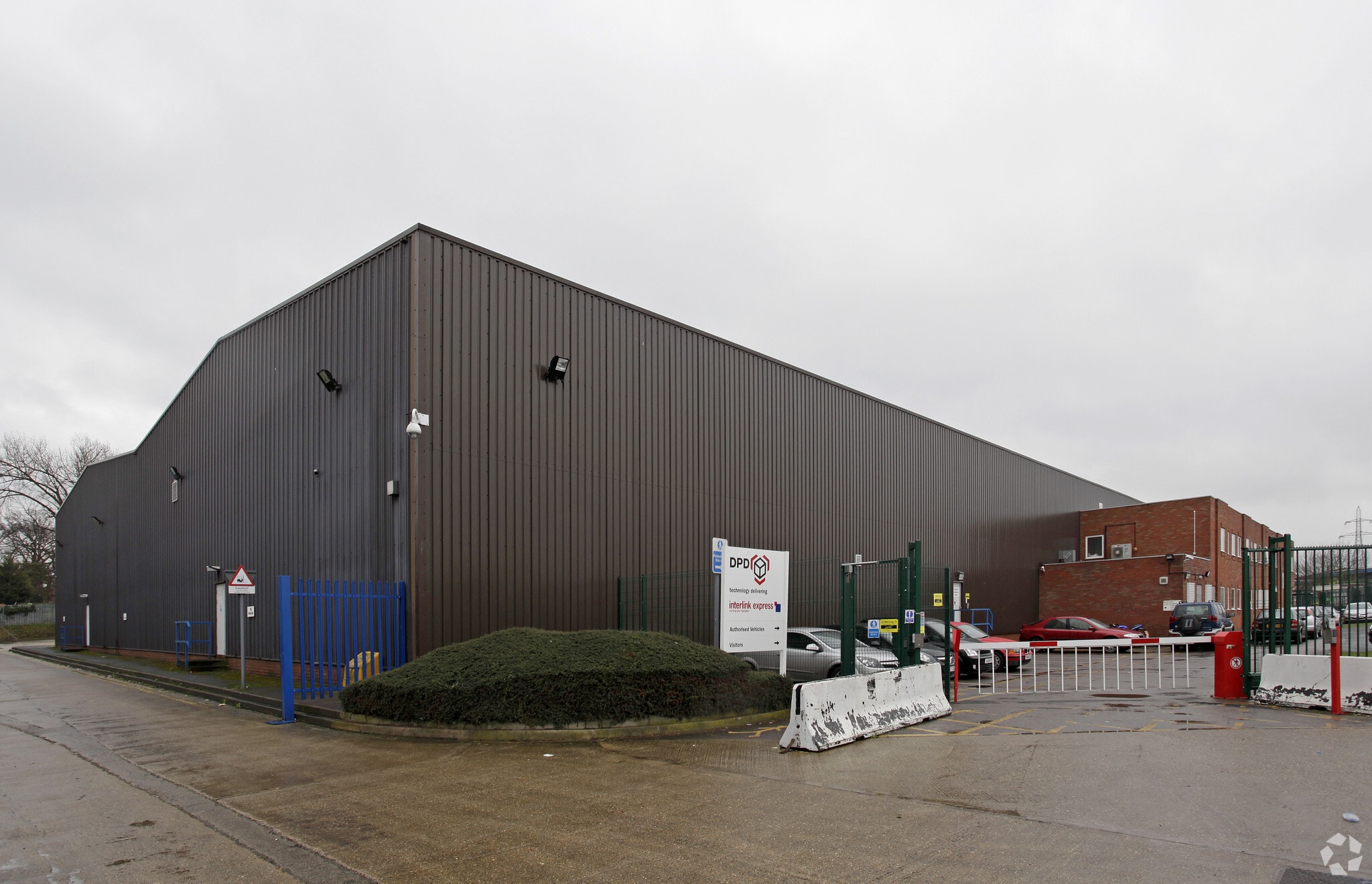 1 Brazil Clos, Croydon for sale Primary Photo- Image 1 of 1