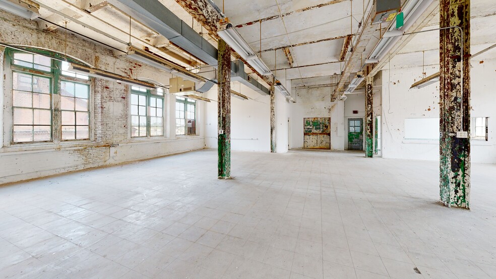 The Arsenal portfolio of 20 properties for sale on LoopNet.co.uk - Matterport 3D Scan - Image 3 of 28