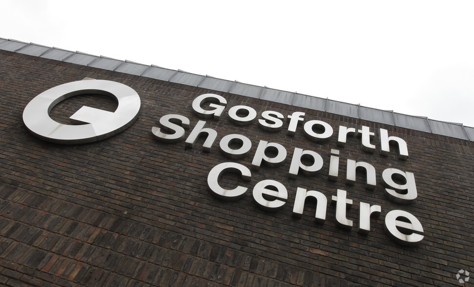 High St, Newcastle Upon Tyne to rent - Building Photo - Image 3 of 4