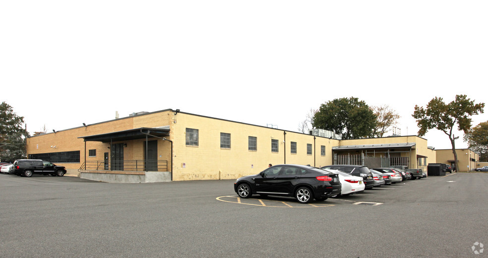 159 Terminal Ave, Clark, NJ for rent - Building Photo - Image 3 of 3