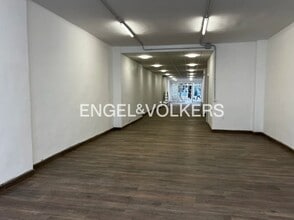 Retail in Calella, Barcelona to rent Interior Photo- Image 2 of 3