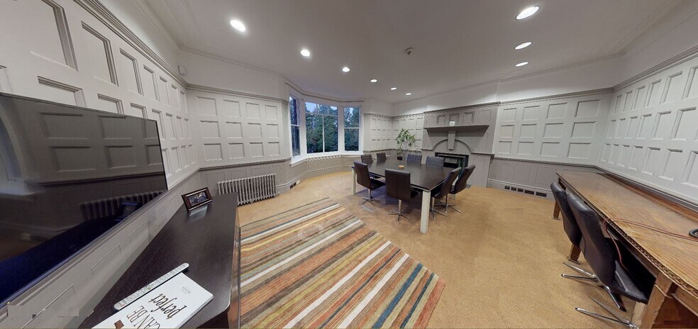 Holly Ln, Coventry to rent - Building Photo - Image 2 of 13