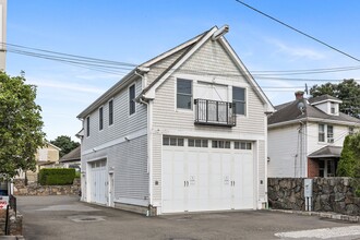 364 W Putnam Ave, Greenwich, CT for rent Building Photo- Image 1 of 24