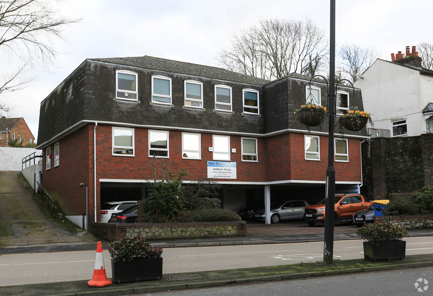 22-26 London Rd, Sevenoaks for rent - Building Photo - Image 1 of 2