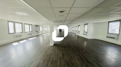 Office in Évry-Courcouronnes to rent Interior Photo- Image 2 of 6